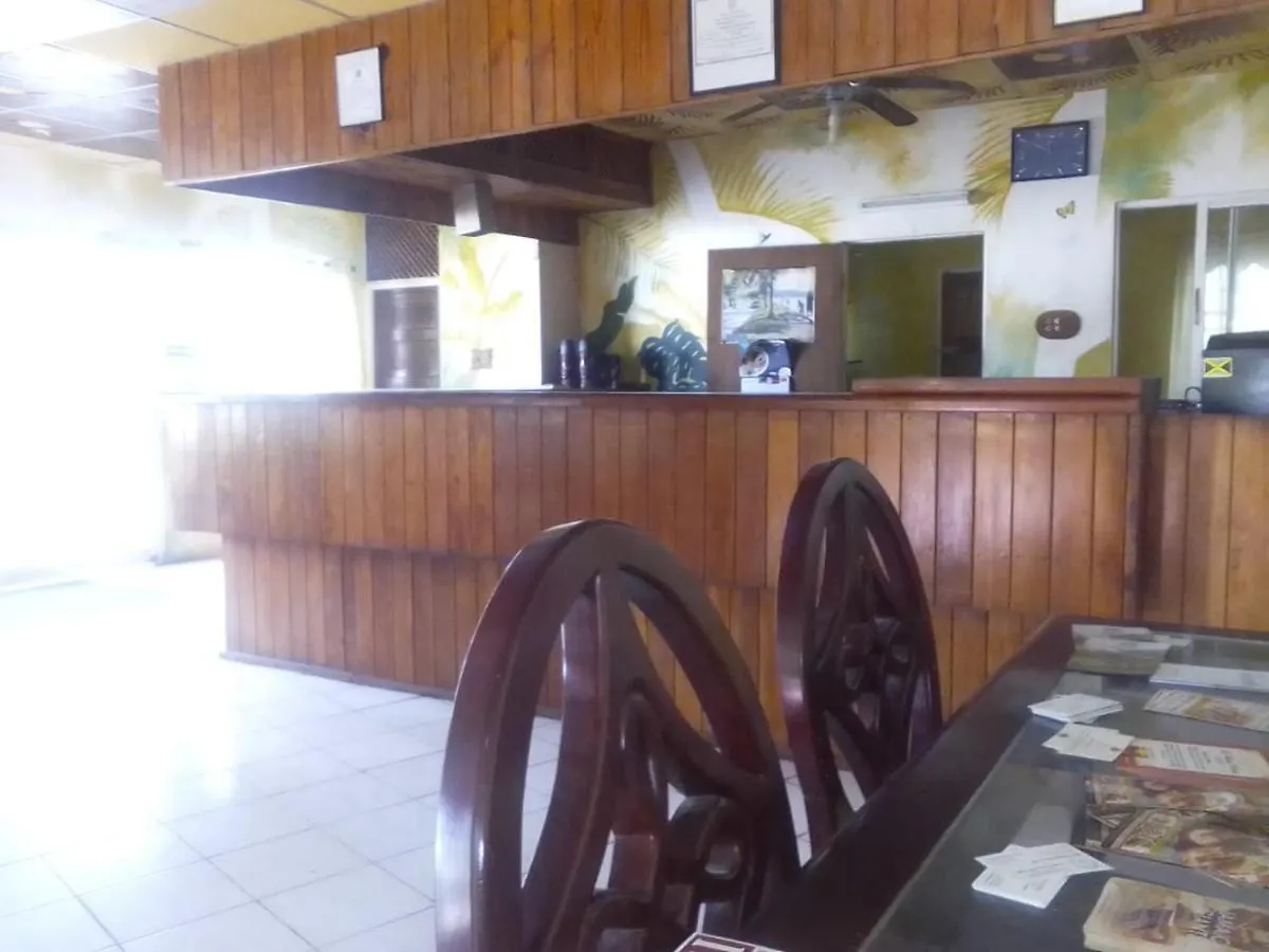 ***  Ocean & Sun Negril Hotel & Spa ג'מייקה